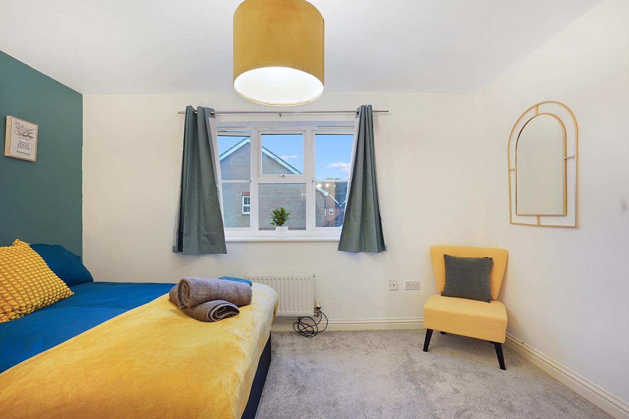 Comfortable Stylish Townhouse In Ashford Sleeps 5 Netflix 2 Parking Spaces Perfect For Contractors And Families Экстерьер фото